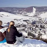 Edelweiss 'ettelsberg' Deluxe Mit Hotelanbindung, Saunalandschaft Und Meinecardplus * Willingen (Upland)